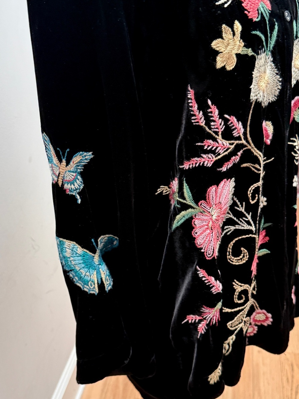 Johnny Was Black Velvet Top with Butterfly & Flower Embroidery - Picture 6 of 8